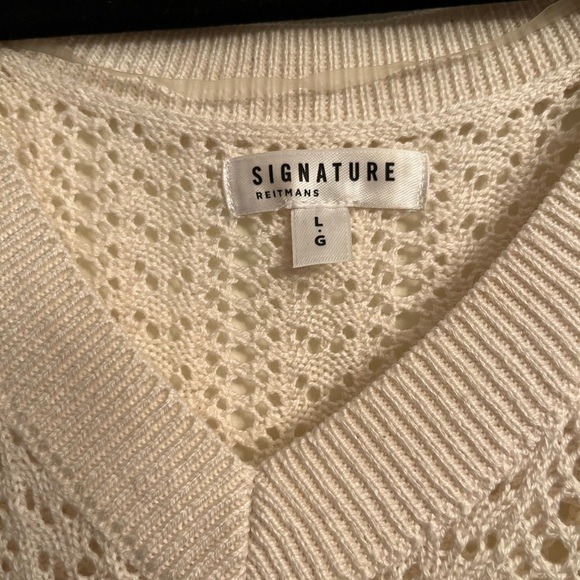 Reitmans sweater - Picture 2 of 2